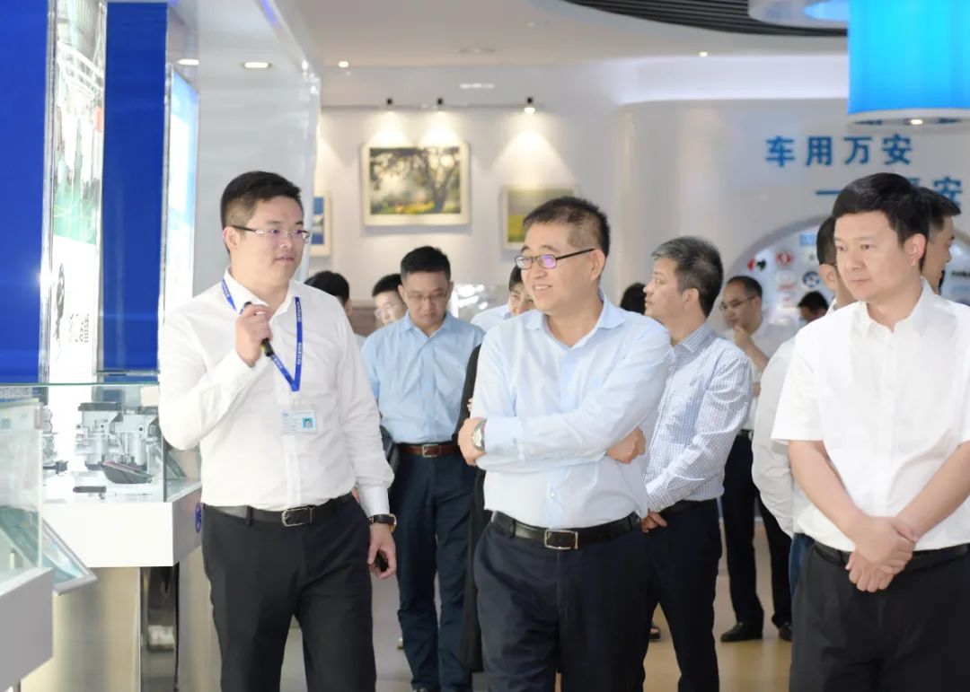 1693901352148881.jpg 640.jpg